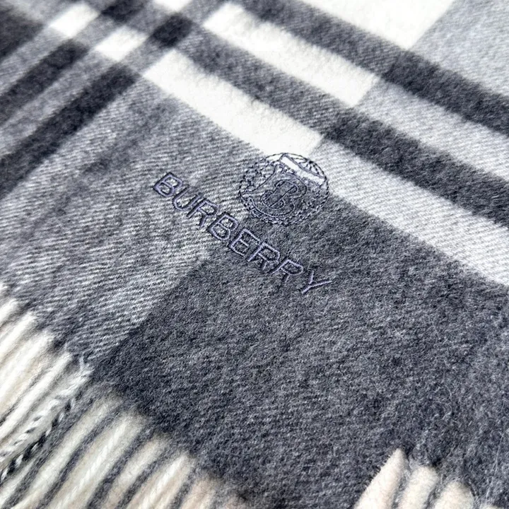 スーパーコピー バーバリー ス マフラー