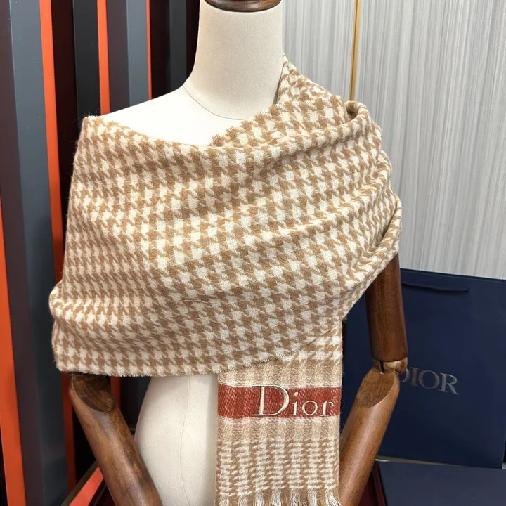 スーパーコピー ディオール マフラー