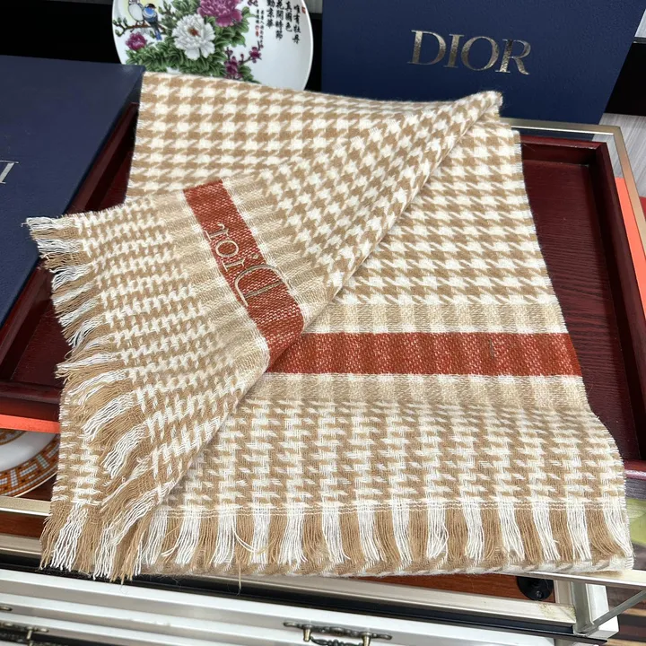 スーパーコピー ディオール マフラー