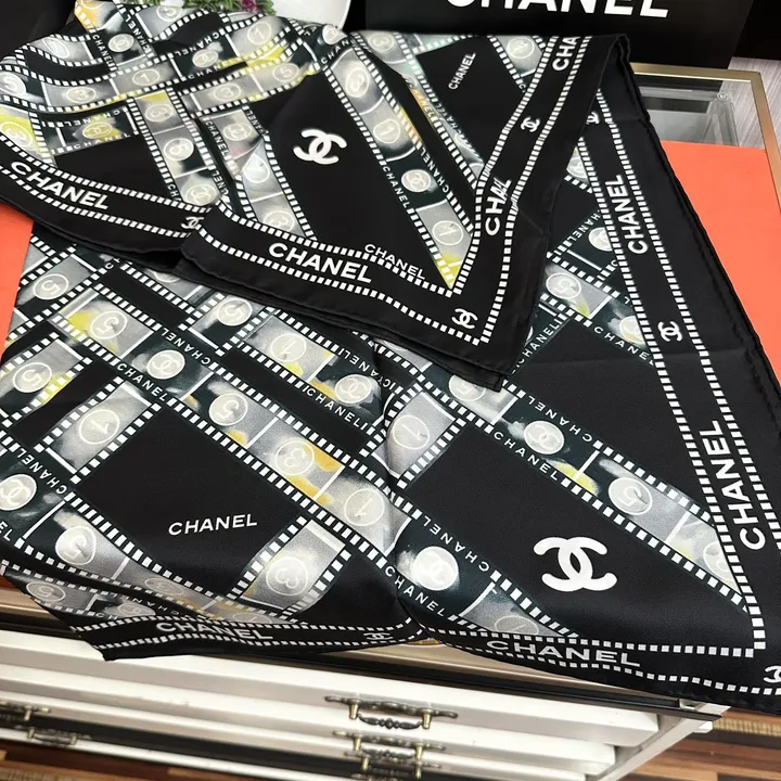 スーパーコピー シャネル マフラー