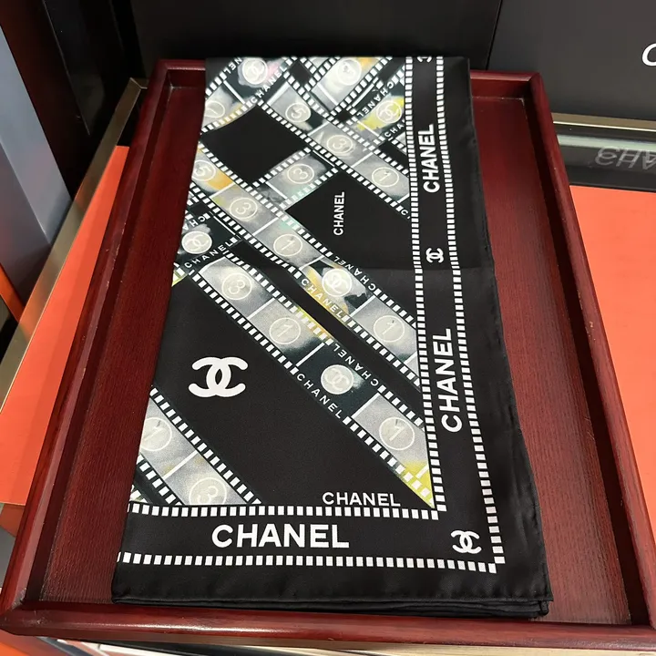 スーパーコピー シャネル マフラー