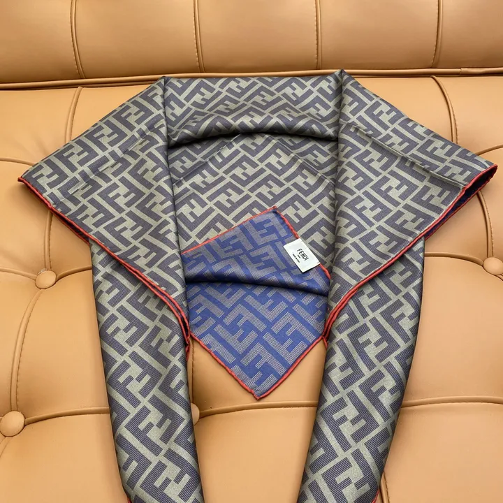 スーパーコピー フェンディ マフラー