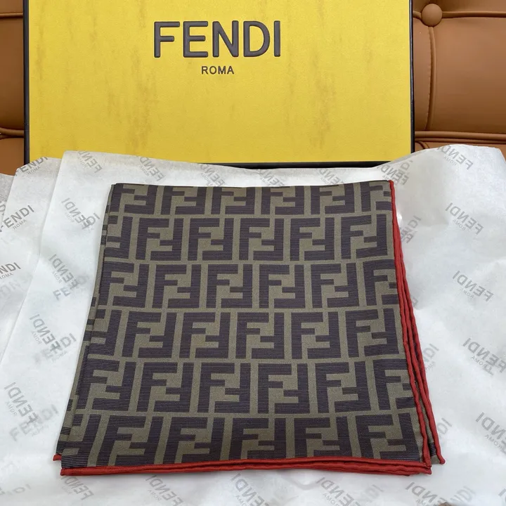 スーパーコピー フェンディ マフラー