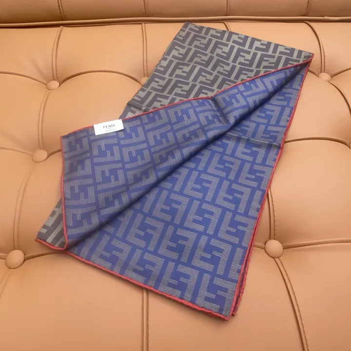 スーパーコピー フェンディ マフラー