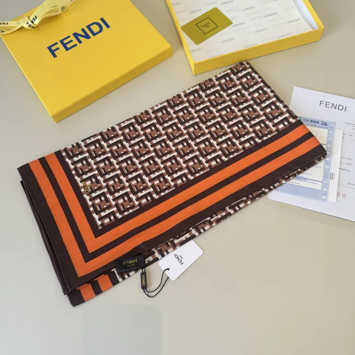 スーパーコピー フェンディ マフラー