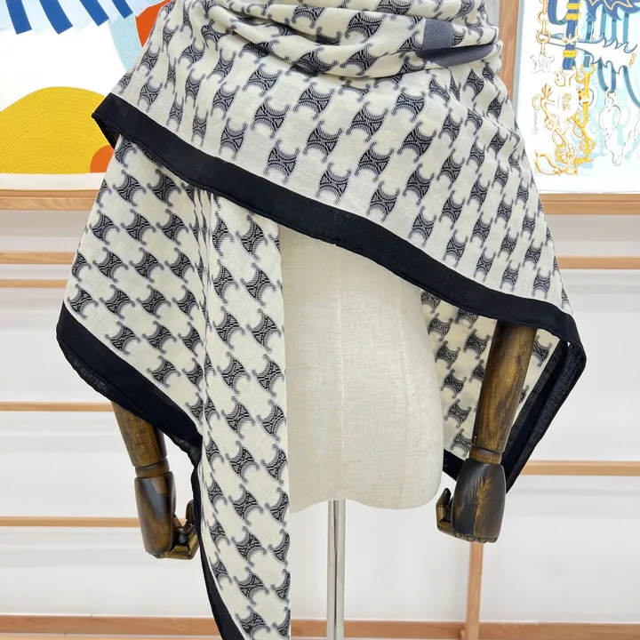 スーパーコピー セリーヌ マフラー