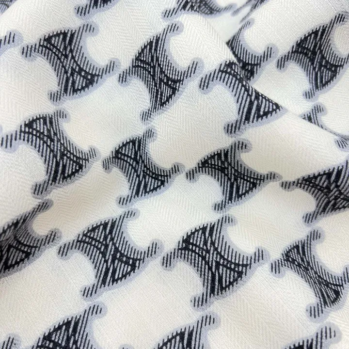 スーパーコピー セリーヌ マフラー