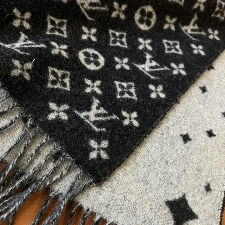 スーパーコピー ルイヴィトン マフラー