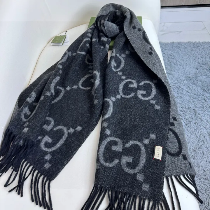 スーパーコピー グッチ マフラー