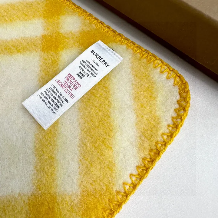 スーパーコピー バーバリー ス マフラー