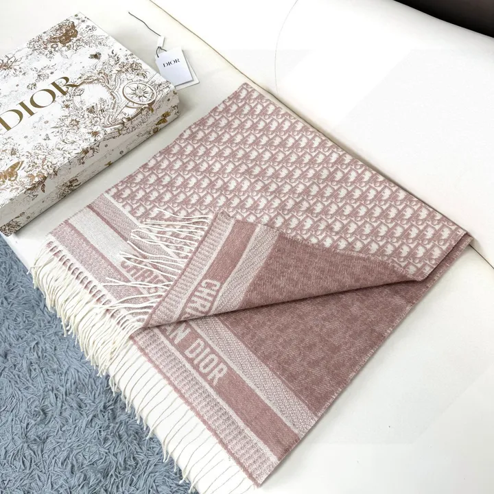 スーパーコピー グッチ マフラー