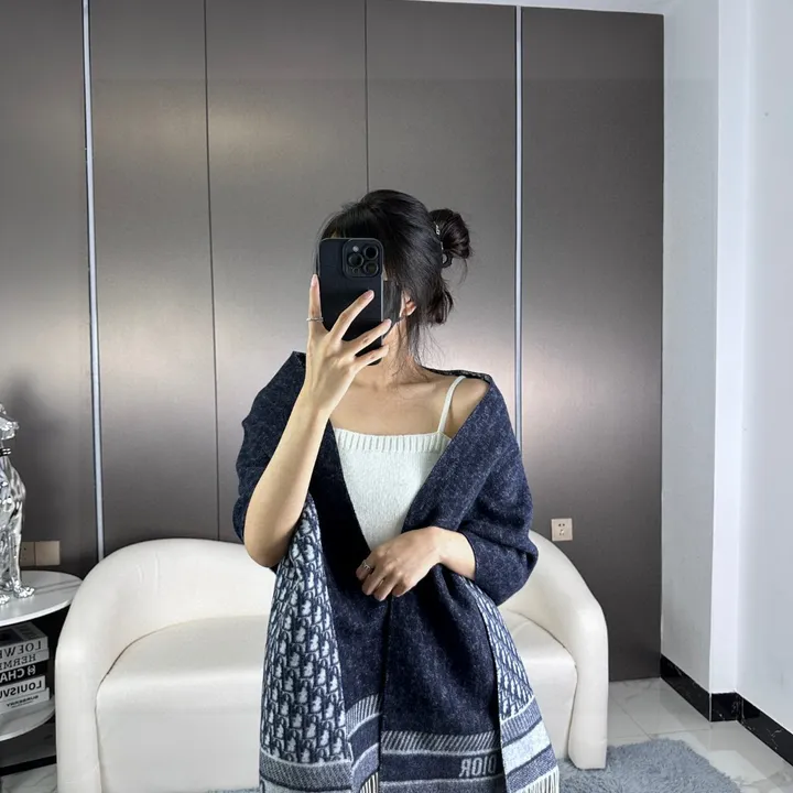 スーパーコピー グッチ マフラー