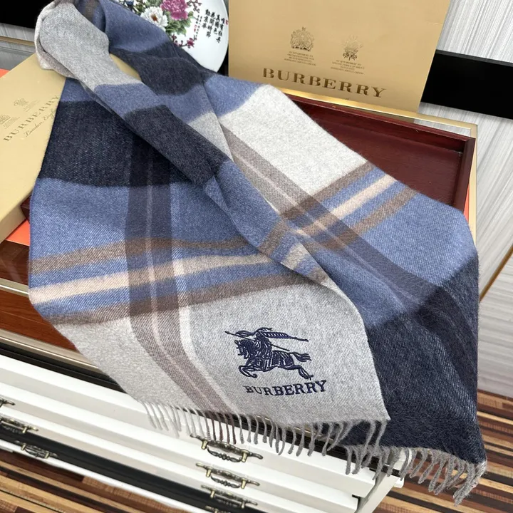 スーパーコピー バーバリー ス マフラー