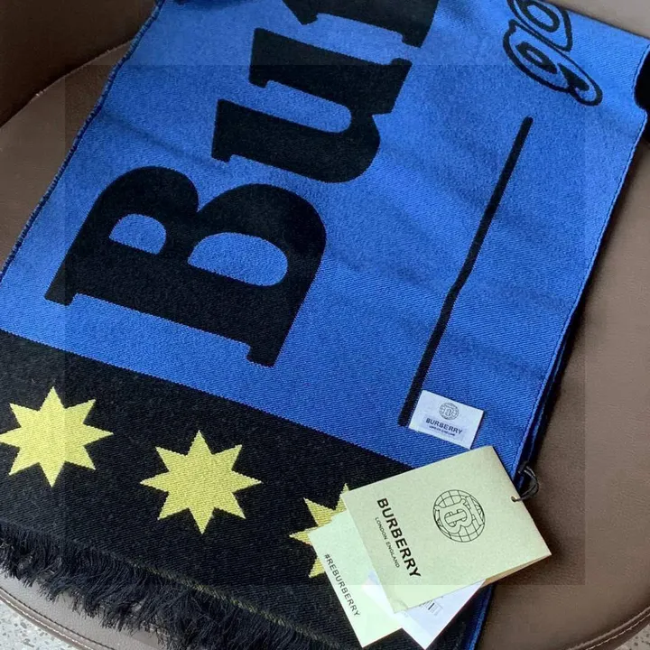 スーパーコピー バーバリー ス マフラー