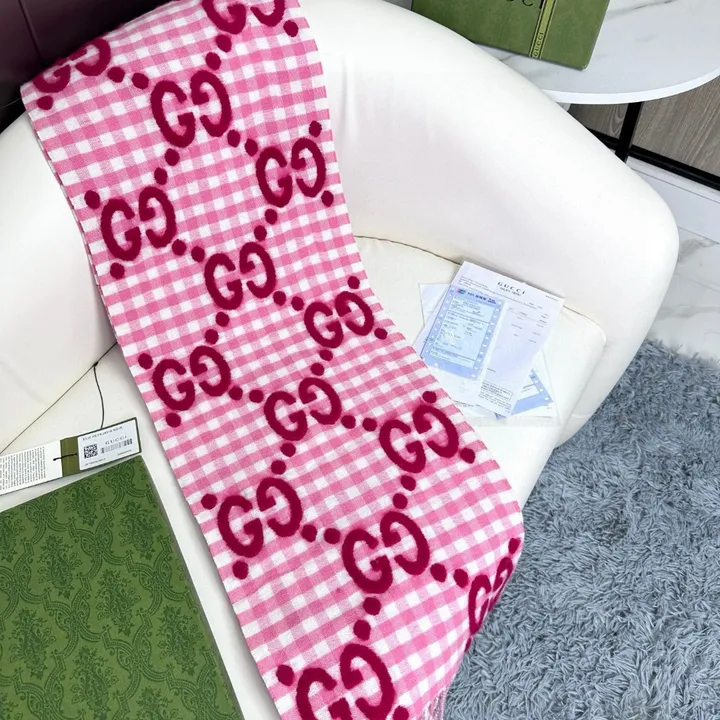 スーパーコピー グッチ マフラー