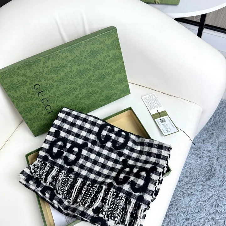 スーパーコピー グッチ マフラー