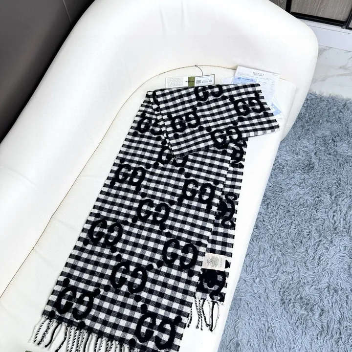 スーパーコピー グッチ マフラー