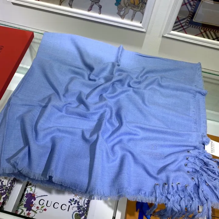 スーパーコピー ヴァレンティノ マフラー