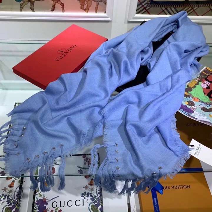 スーパーコピー ヴァレンティノ マフラー