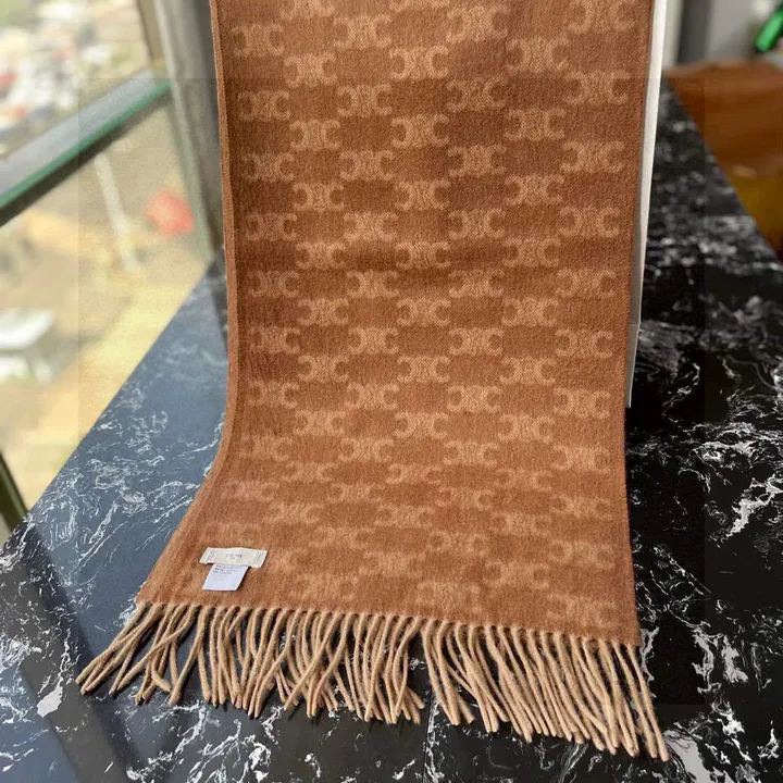 スーパーコピー セリーヌ マフラー