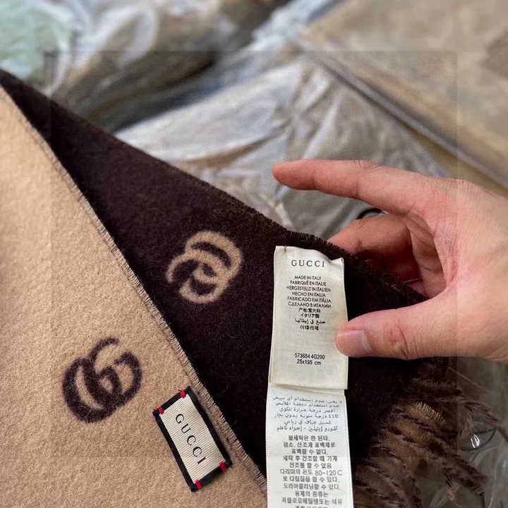 スーパーコピー グッチ マフラー