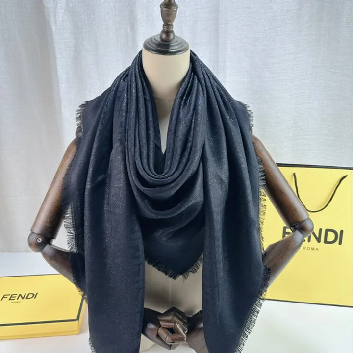 スーパーコピー フェンディ マフラー