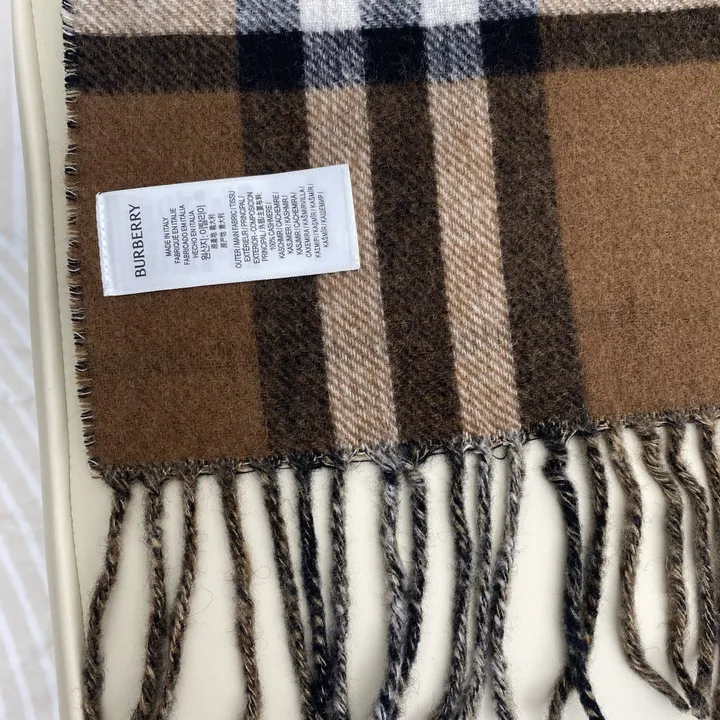 スーパーコピー バーバリー ス マフラー