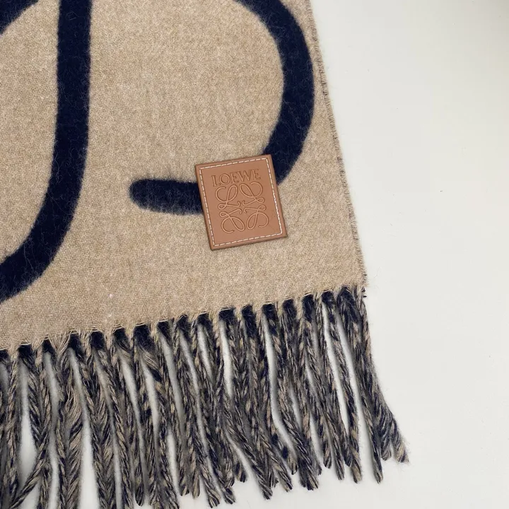 スーパーコピー ロエベ マフラー