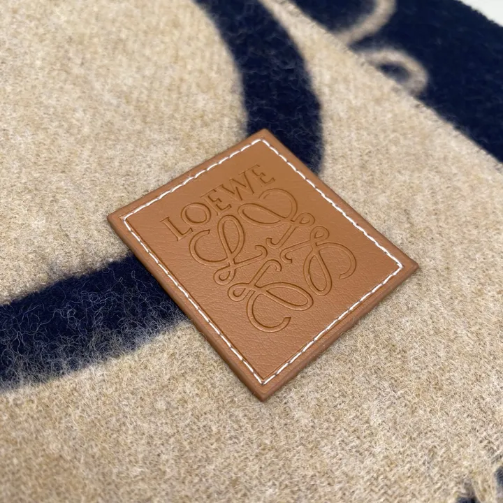 スーパーコピー ロエベ マフラー