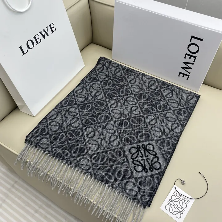 スーパーコピー ロエベ マフラー