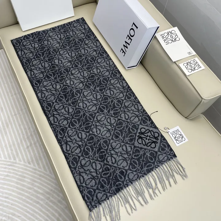 スーパーコピー ロエベ マフラー