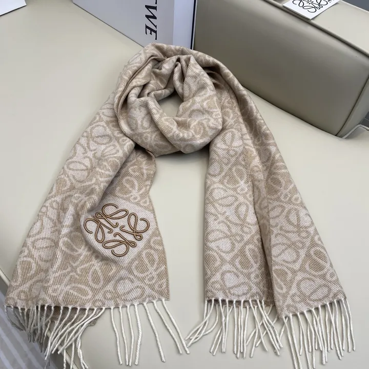 スーパーコピー ロエベ マフラー