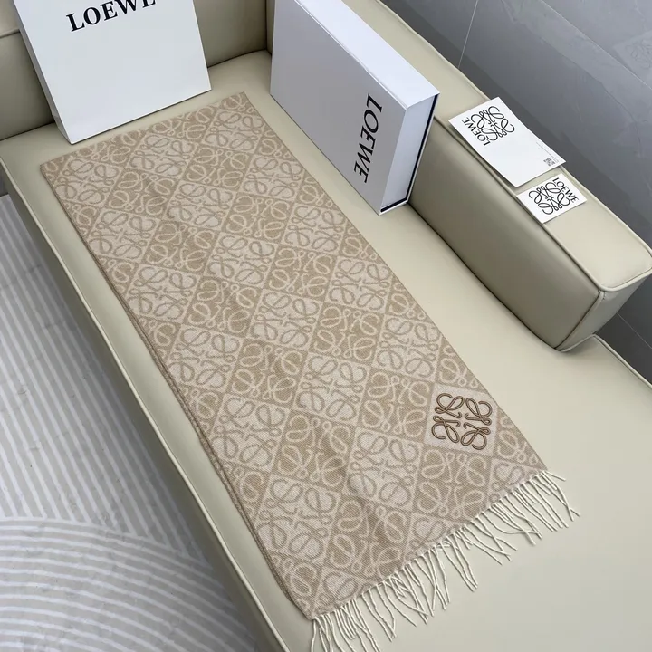 スーパーコピー ロエベ マフラー