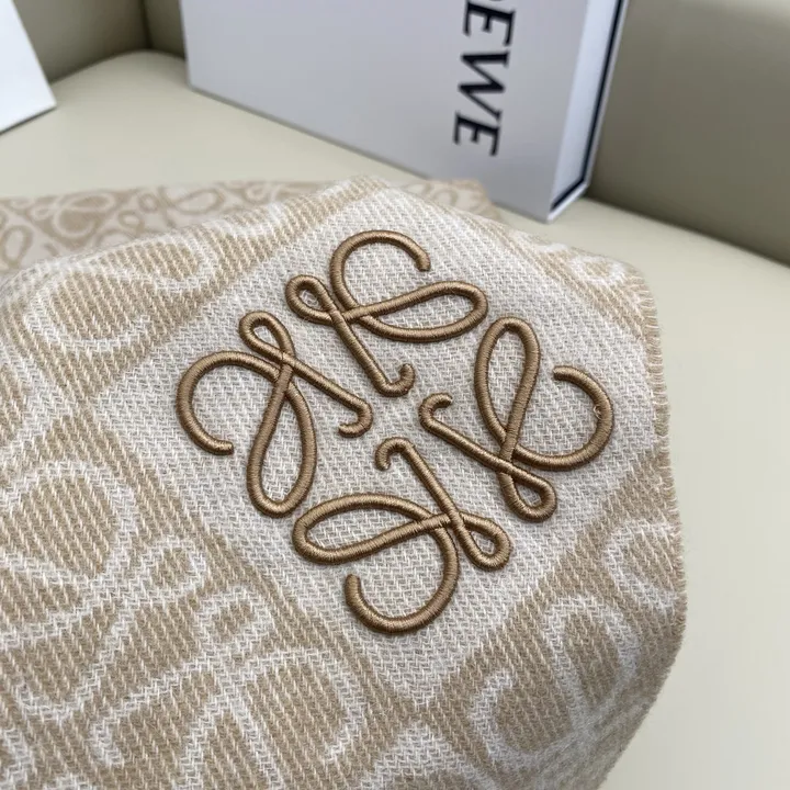 スーパーコピー ロエベ マフラー