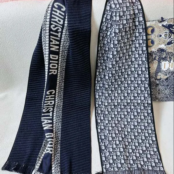 スーパーコピー ディオール マフラー