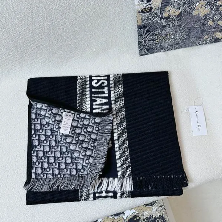 スーパーコピー ディオール マフラー