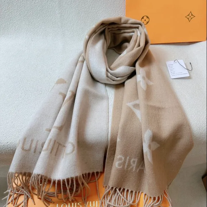 スーパーコピー ルイヴィトン マフラー