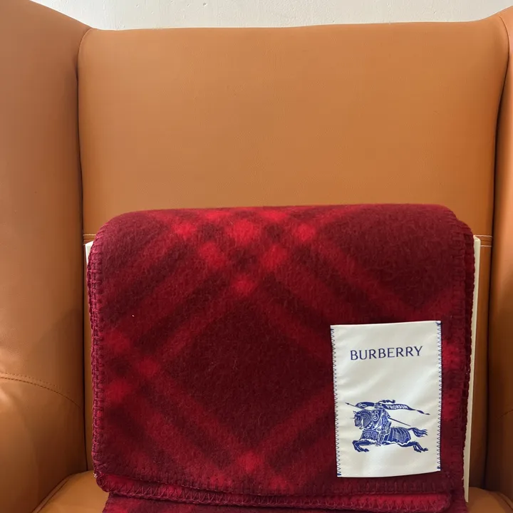 スーパーコピー バーバリー ス マフラー