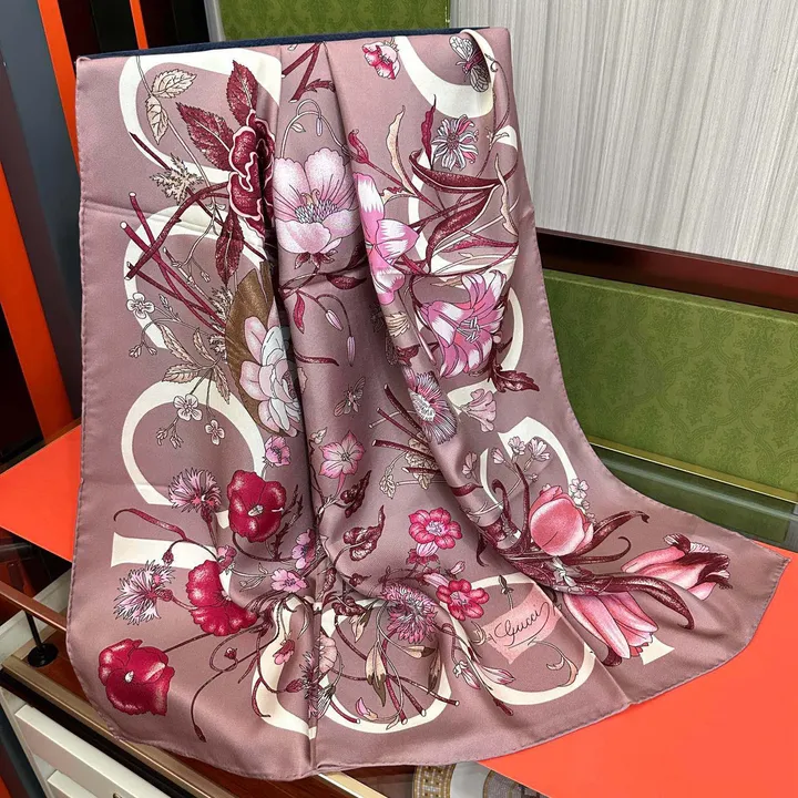 スーパーコピー グッチ マフラー