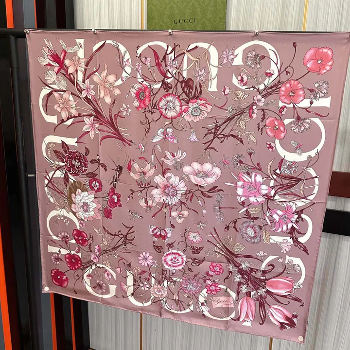 スーパーコピー グッチ マフラー