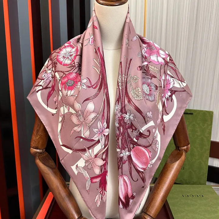 スーパーコピー グッチ マフラー