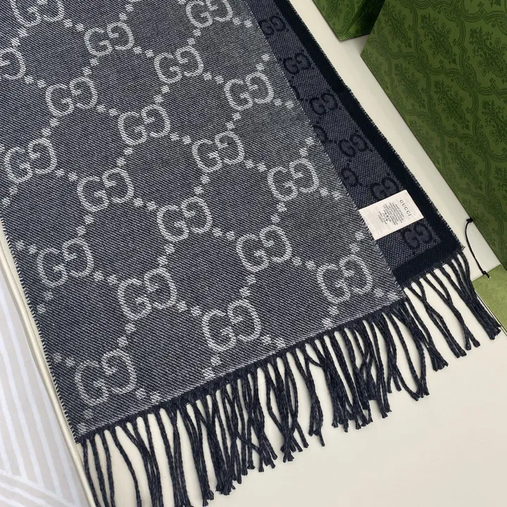 スーパーコピー グッチ マフラー