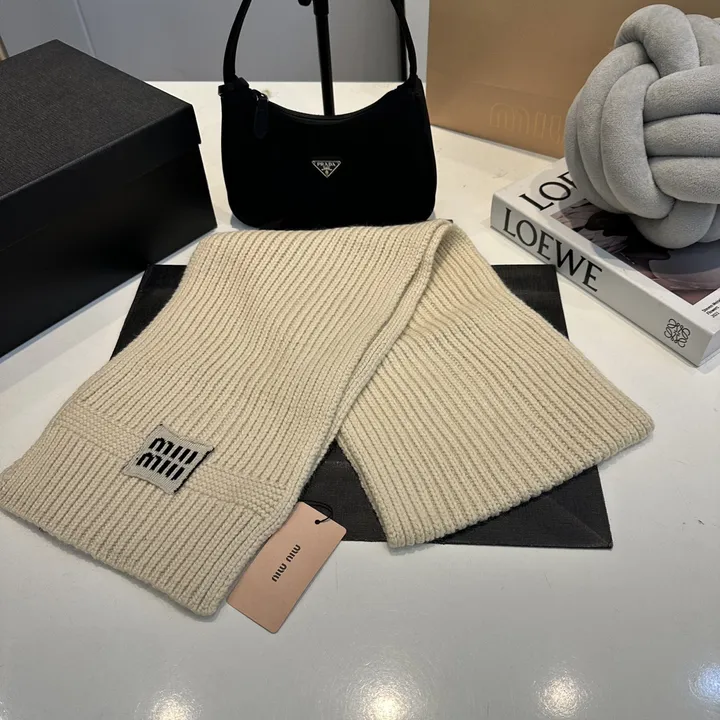 スーパーコピー フェンディ マフラー