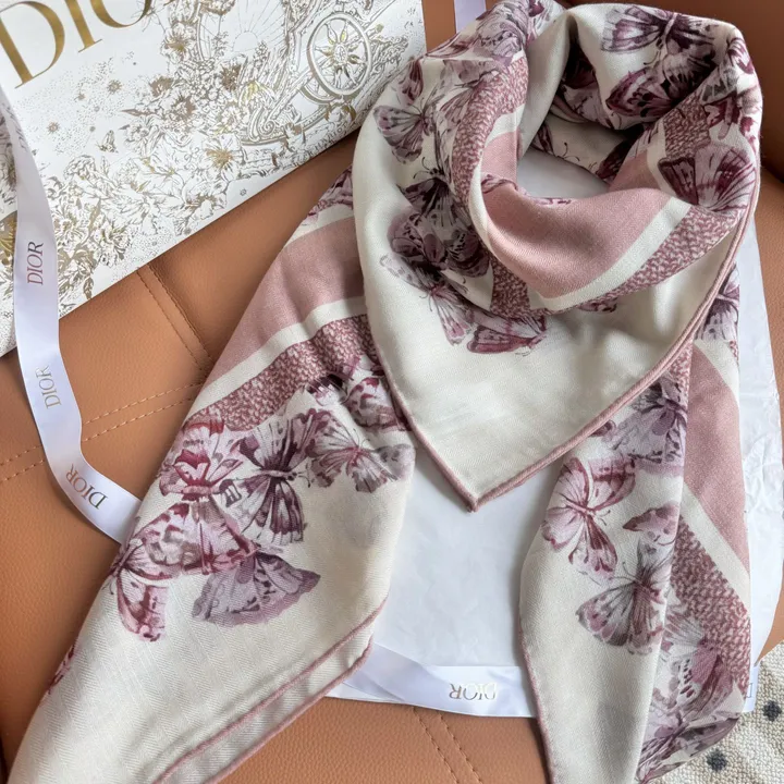 スーパーコピー ディオール マフラー