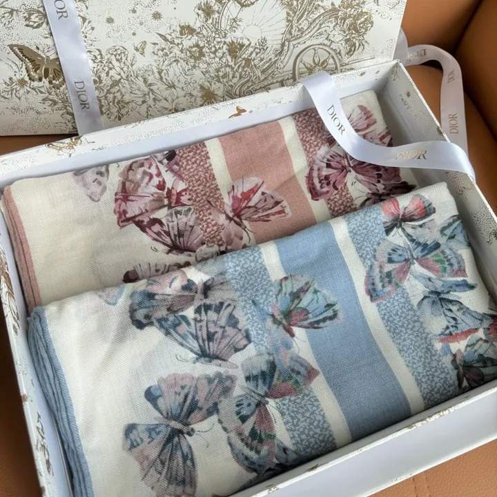 スーパーコピー ディオール マフラー