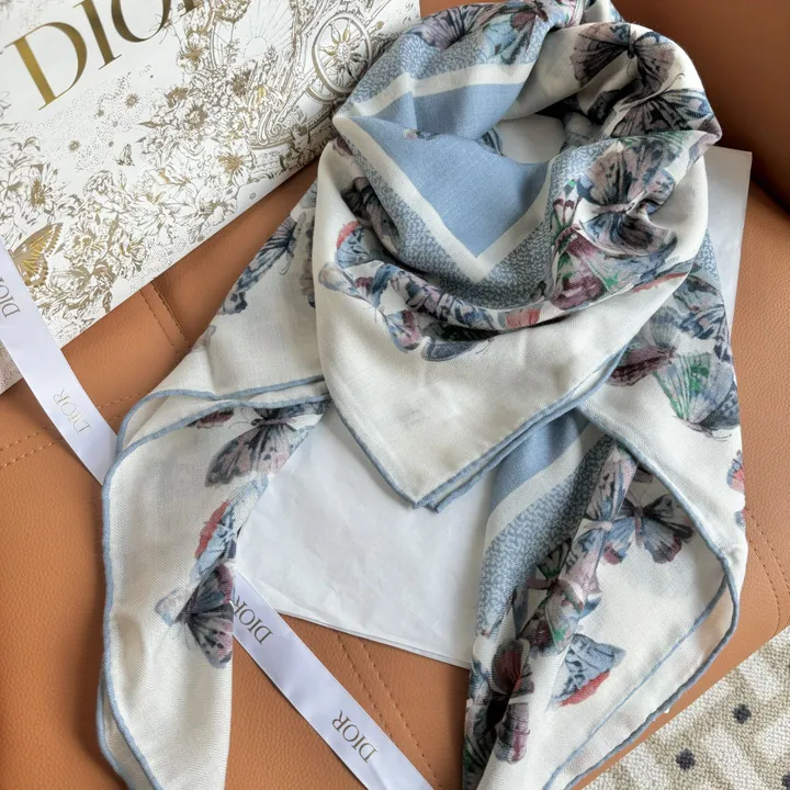 スーパーコピー ディオール マフラー