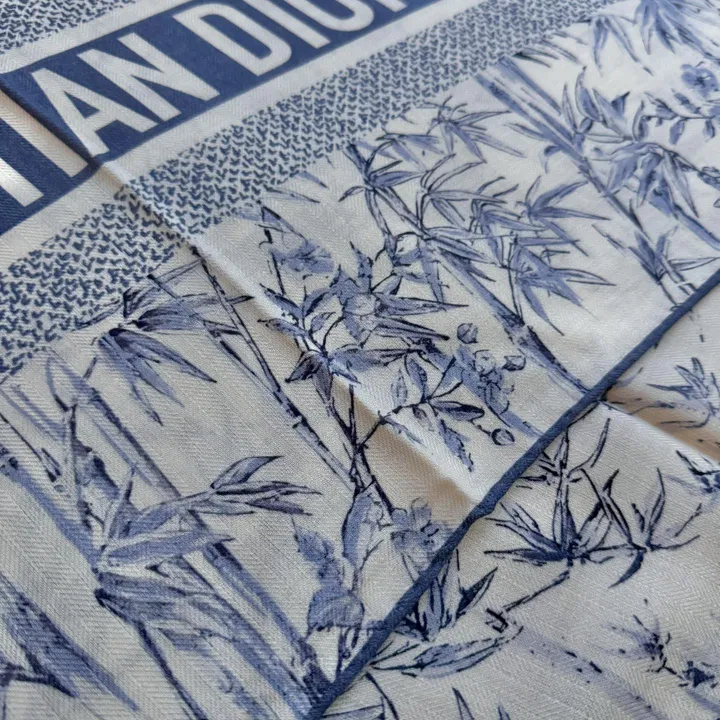 スーパーコピー ディオール マフラー