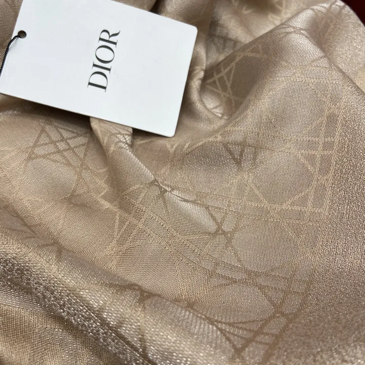 スーパーコピー ディオール マフラー