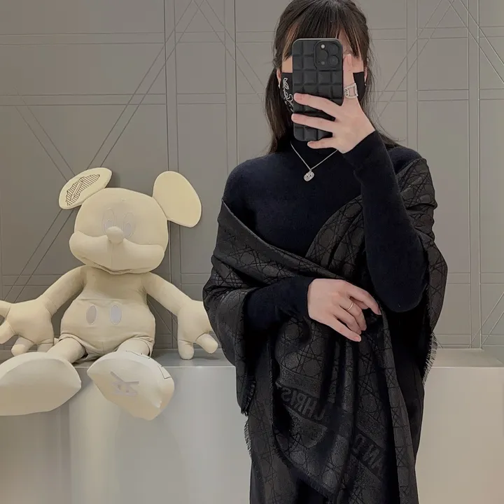 スーパーコピー ディオール マフラー