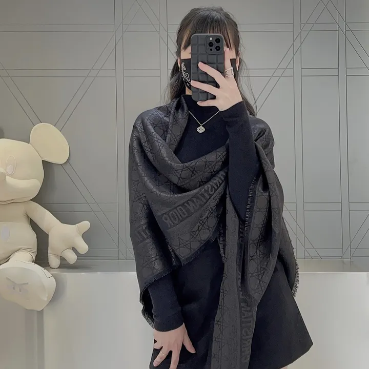 スーパーコピー ディオール マフラー